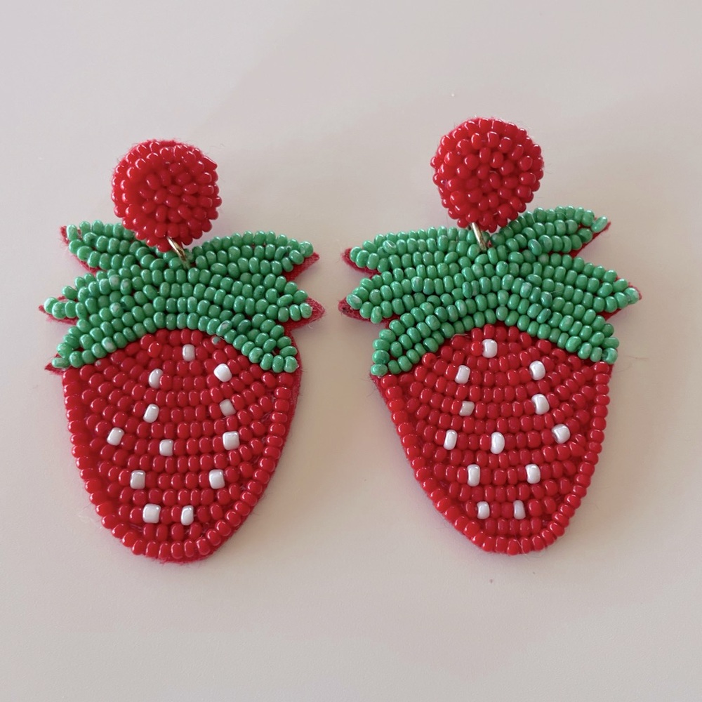 Beaded Strawberry Earrings - never worn